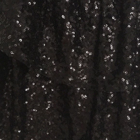 Bb Dakota ruffle black sequins top - Picture 2 of 2